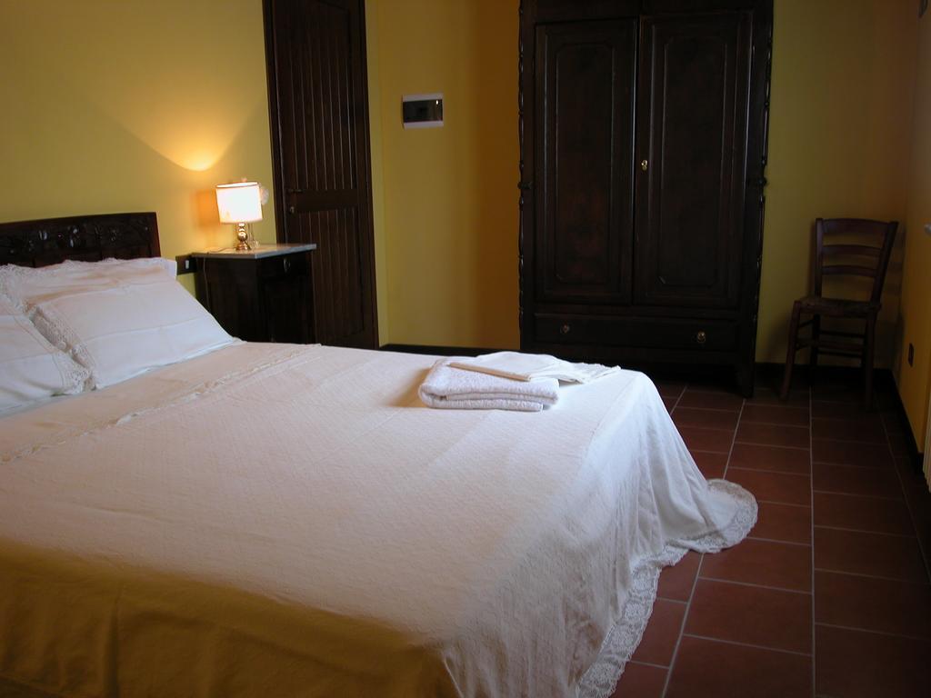 Agriturismo Casa Garello Salice Terme Værelse billede